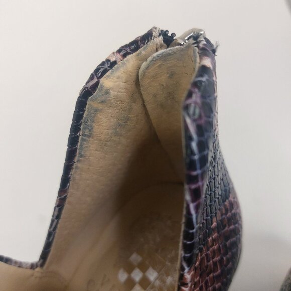 Vince Camuto Gigietta Style Snakeskin Leather Ankle Booties Size 6M - Picture 9 of 9